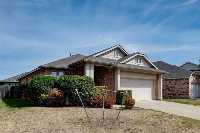10860 Hawks Landing Road, Fort Worth, TX 76052