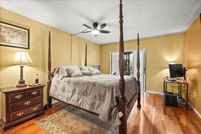 6755 W Broward Boulevard, Plantation, FL 33317