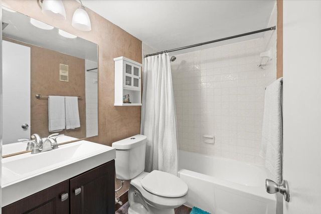 6755 W Broward Boulevard, Plantation, FL 33317