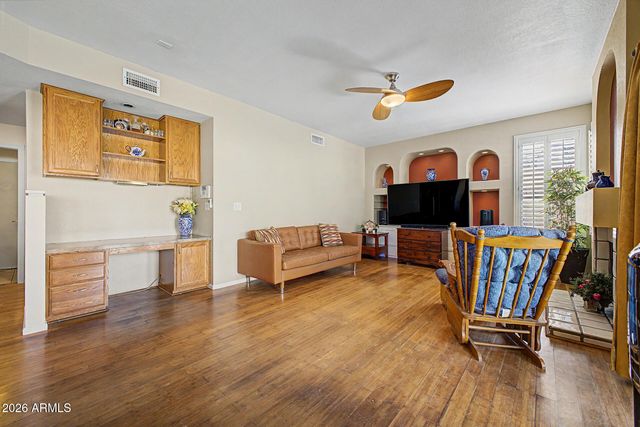 7020 W TONTO Drive, Glendale, AZ 85308