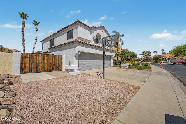 7020 W TONTO Drive, Glendale, AZ 85308