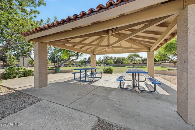 7020 W TONTO Drive, Glendale, AZ 85308