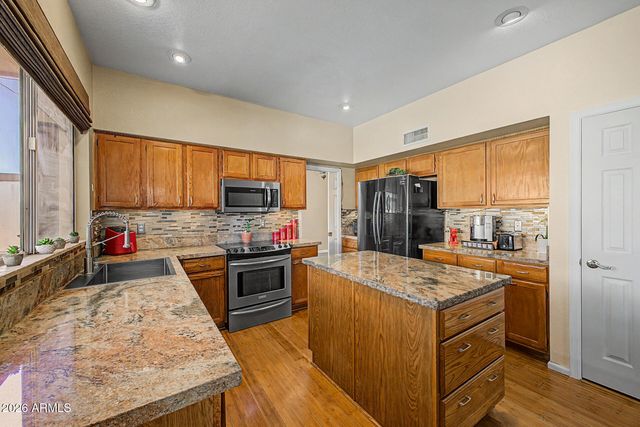 7020 W TONTO Drive, Glendale, AZ 85308