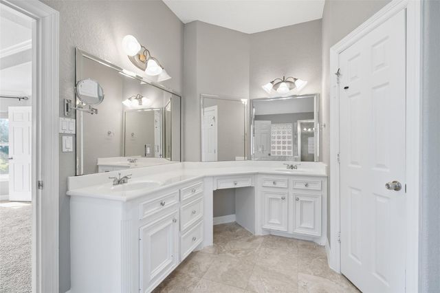 11836 Seashell Circle, Montgomery, TX 77356