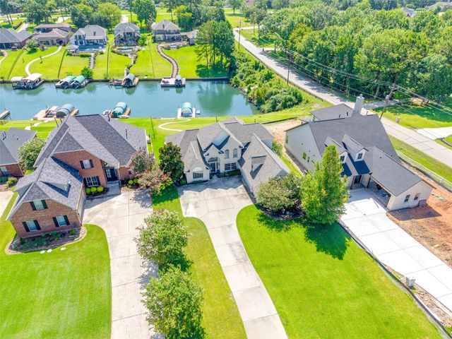 11836 Seashell Circle, Montgomery, TX 77356