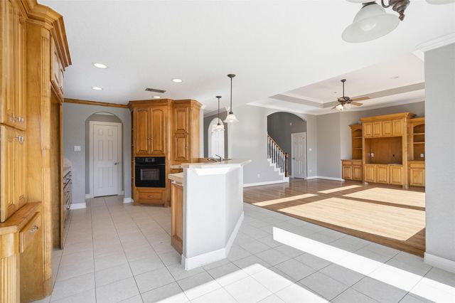 11836 Seashell Circle, Montgomery, TX 77356