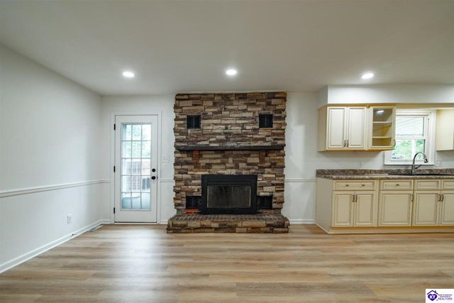 149 NW Barbara Circle, Elizabethtown, KY 40175