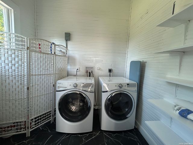 825 BURLESON, San Antonio, TX 78202