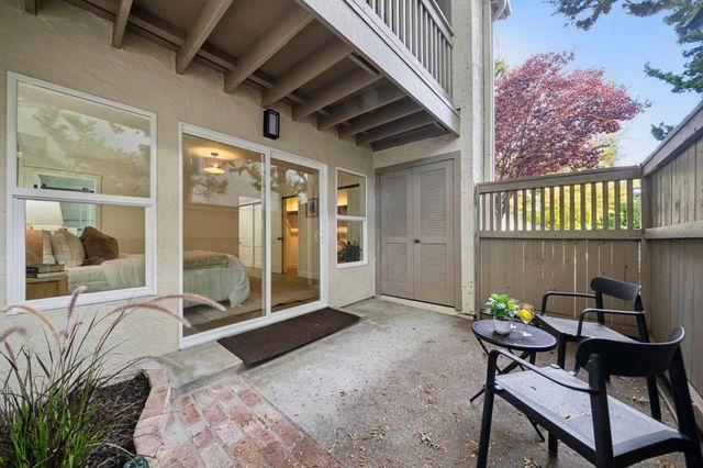19417 Vineyard Lane, Saratoga, CA 95070