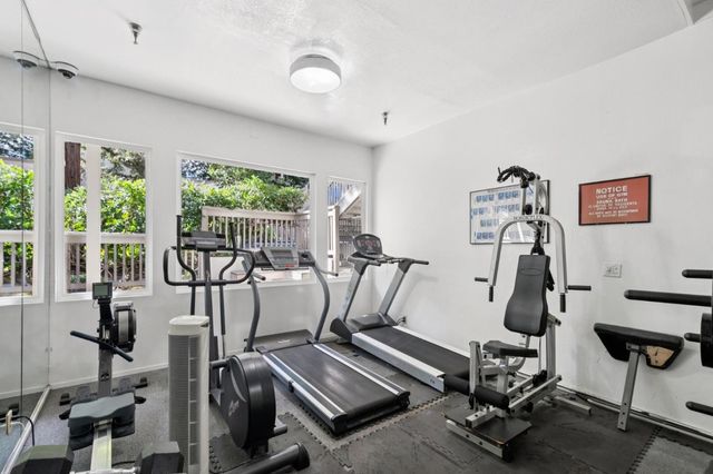 19417 Vineyard Lane, Saratoga, CA 95070