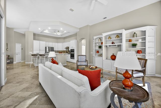 109 General Drayton St, Bluffton, SC 29909