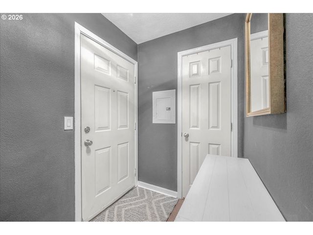 5142 Sw MULTNOMAH Blvd H, Portland, OR 97219