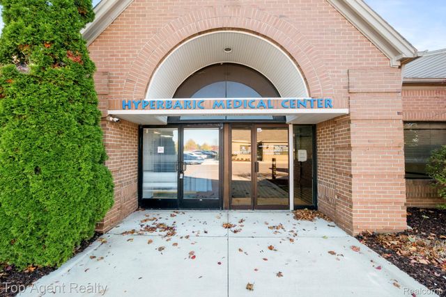 42490 Garfield Road, Clinton Charter Township, MI 48038