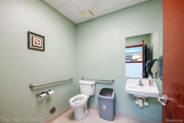 42490 Garfield Road, Clinton Charter Township, MI 48038