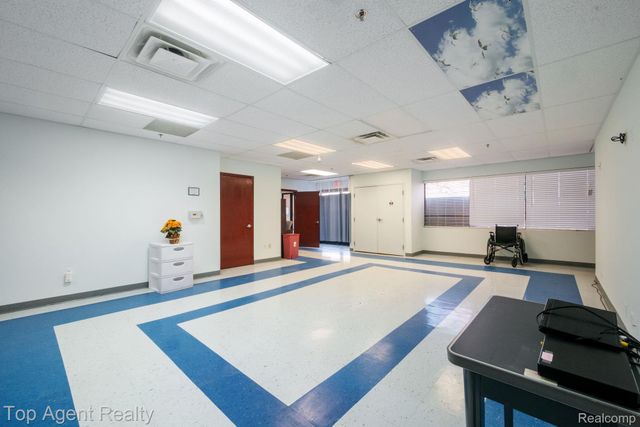 42490 Garfield Road, Clinton Charter Township, MI 48038