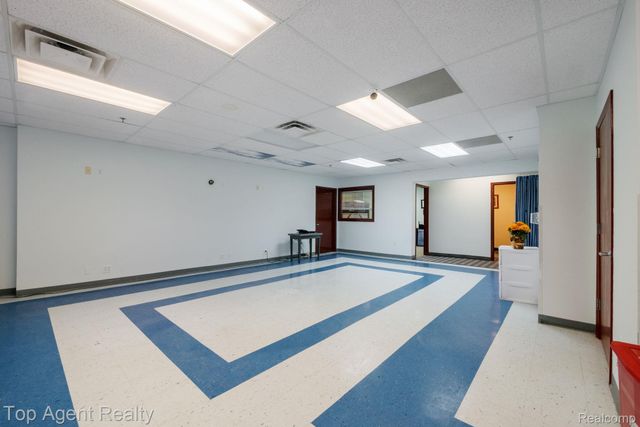 42490 Garfield Road, Clinton Charter Township, MI 48038