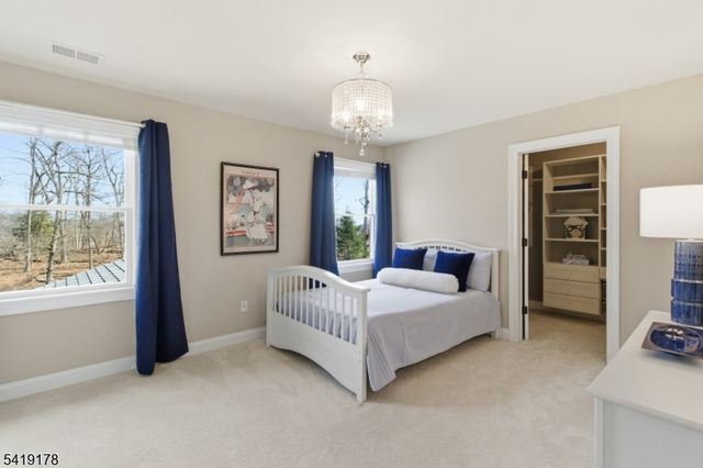 4 Michele Crossing, Raritan Twp., NJ 08822