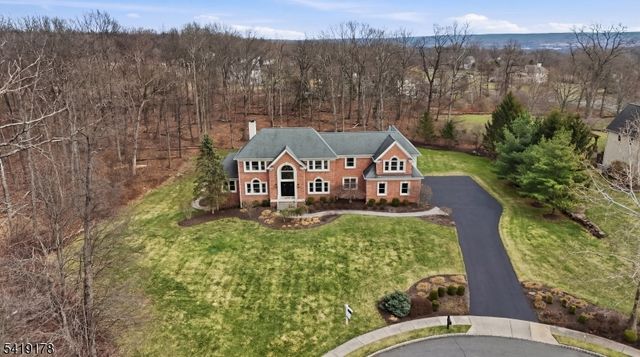 4 Michele Crossing, Raritan Twp., NJ 08822
