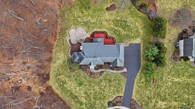 4 Michele Crossing, Raritan Twp., NJ 08822