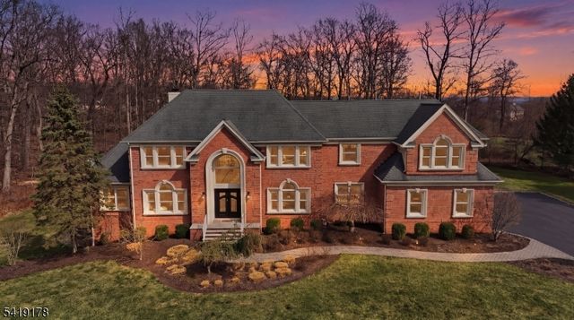4 Michele Crossing, Raritan Twp., NJ 08822