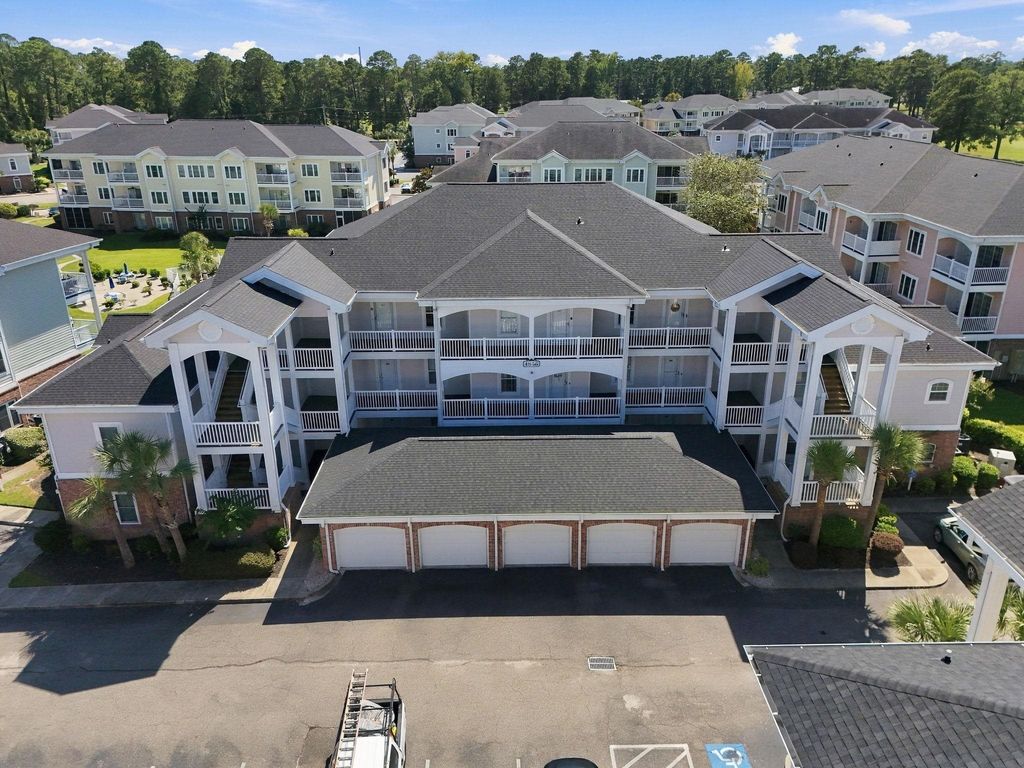 4856 Carnation Cir Apt 204, Myrtle Beach, SC 29577 — exterior
