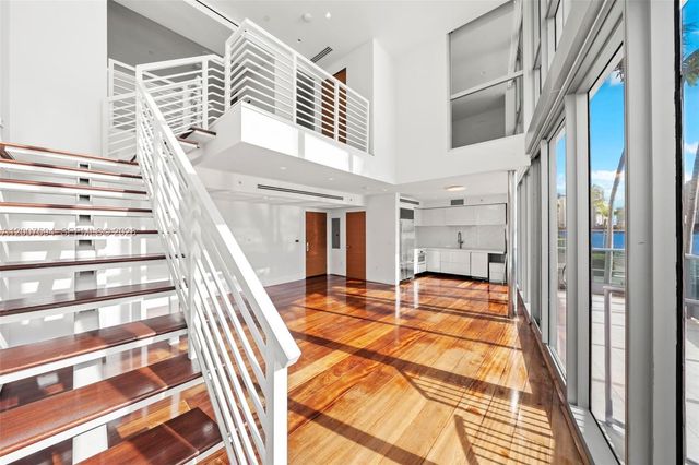 1331 Brickell Bay Dr BL-25, Miami, FL 33131