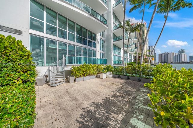 1331 Brickell Bay Dr BL-25, Miami, FL 33131