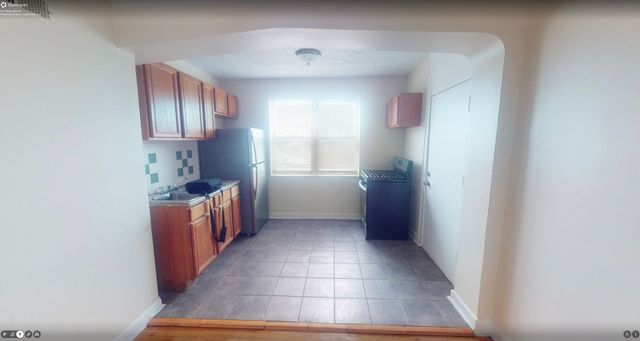 817 W 83rd Street 3N, Chicago, IL 60620
