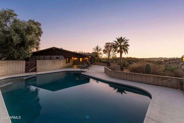 1125 N MUSTANG Trail, Wickenburg, AZ 85390