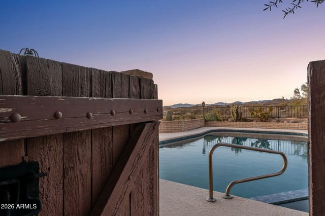 1125 N MUSTANG Trail, Wickenburg, AZ 85390