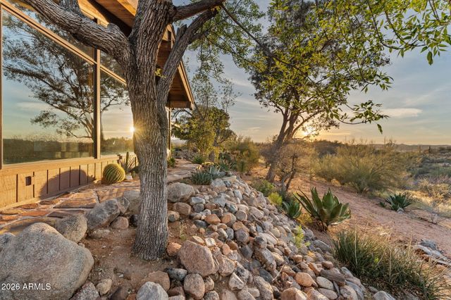 1125 N MUSTANG Trail, Wickenburg, AZ 85390