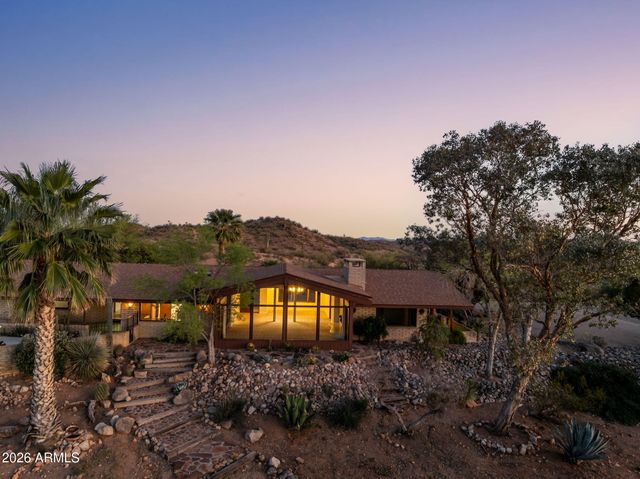 1125 N MUSTANG Trail, Wickenburg, AZ 85390