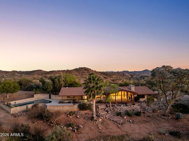 1125 N MUSTANG Trail, Wickenburg, AZ 85390