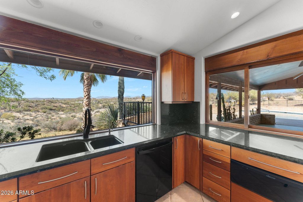1125 N MUSTANG Trail, Wickenburg, AZ 85390 — photo 2
