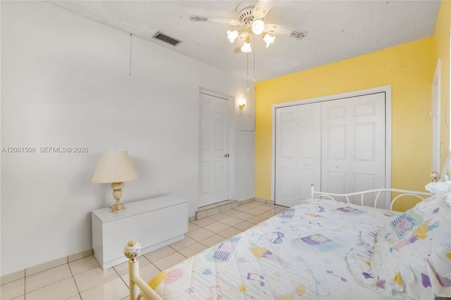 3240 SW 96th Ave, Miami, FL 33165