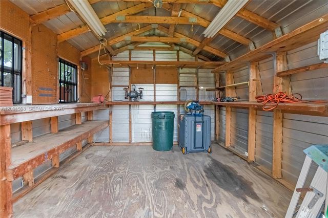 3240 SW 96th Ave, Miami, FL 33165