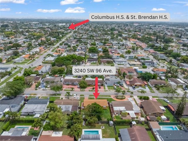 3240 SW 96th Ave, Miami, FL 33165