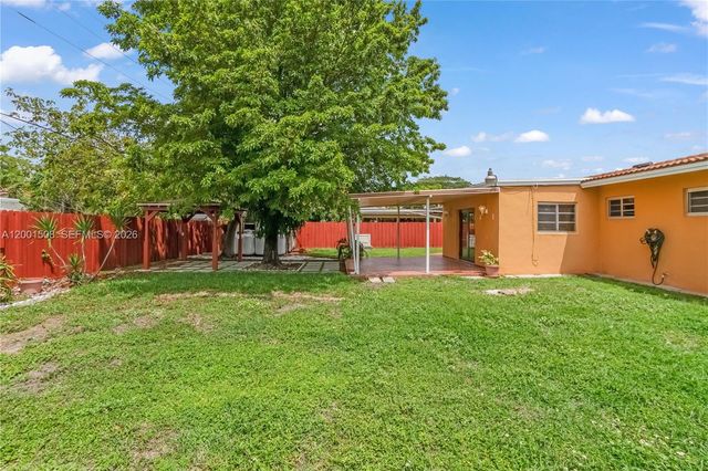 3240 SW 96th Ave, Miami, FL 33165