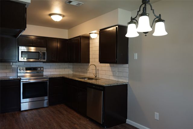 7729 Brandi Place, North Richland Hills, TX 76182