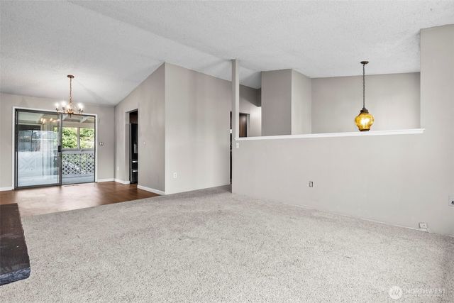 10329 99th Street SW, Tacoma, WA 98498