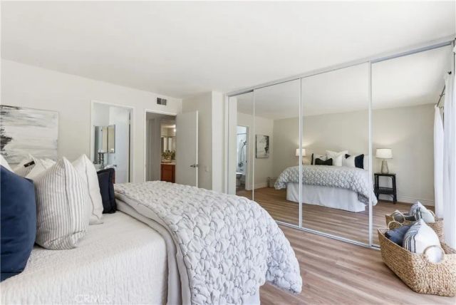 25712 Le Parc 7, Lake Forest, CA 92630