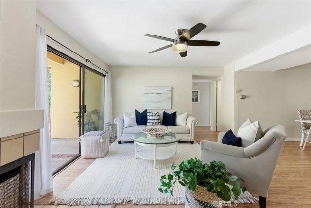 25712 Le Parc 7, Lake Forest, CA 92630