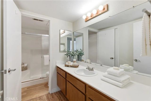 25712 Le Parc 7, Lake Forest, CA 92630