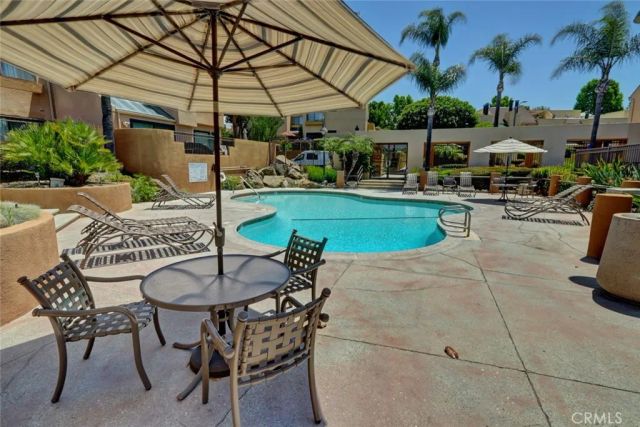 25712 Le Parc 7, Lake Forest, CA 92630