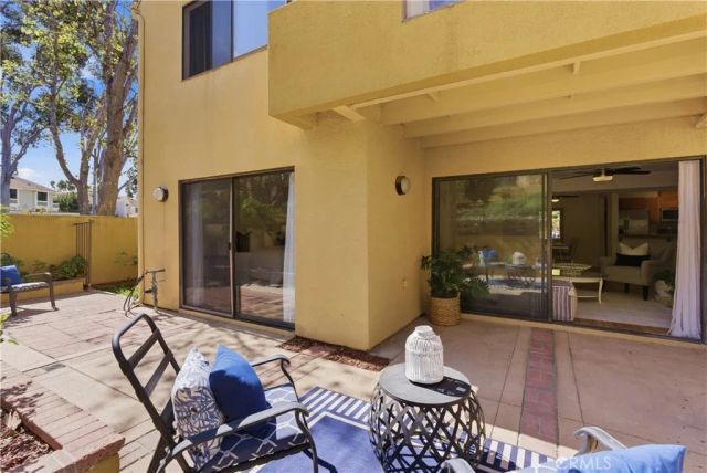 25712 Le Parc 7, Lake Forest, CA 92630