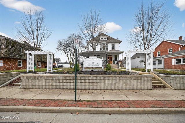 325 N Main Street, Bowling Green, OH 43402