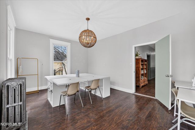 325 N Main Street, Bowling Green, OH 43402