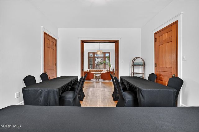 325 N Main Street, Bowling Green, OH 43402