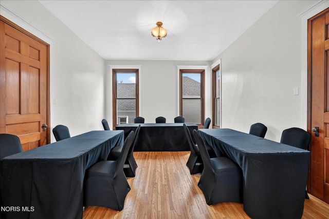 325 N Main Street, Bowling Green, OH 43402