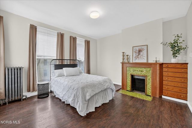 325 N Main Street, Bowling Green, OH 43402